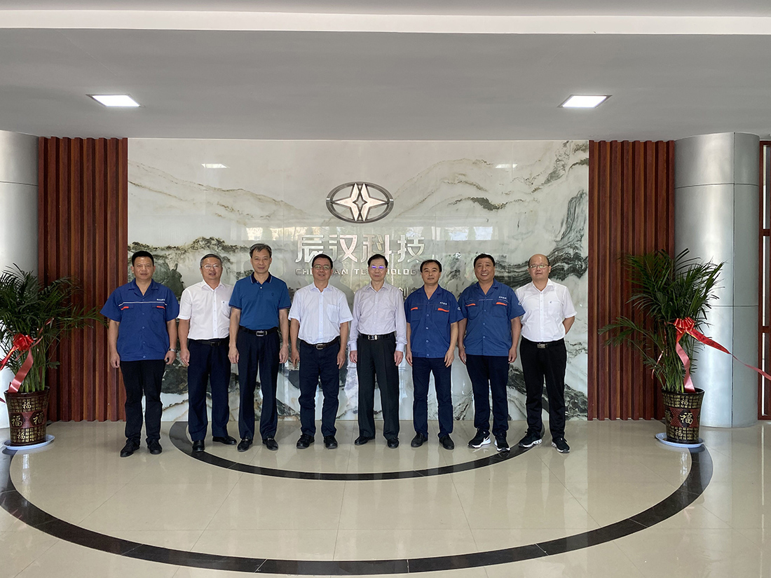 實地考察農(nóng)機(jī)產(chǎn)業(yè) 助推企業(yè)智造升級  ——吳董事長率隊赴洛陽考察農(nóng)業(yè)機(jī)械規(guī)劃發(fā)展情況